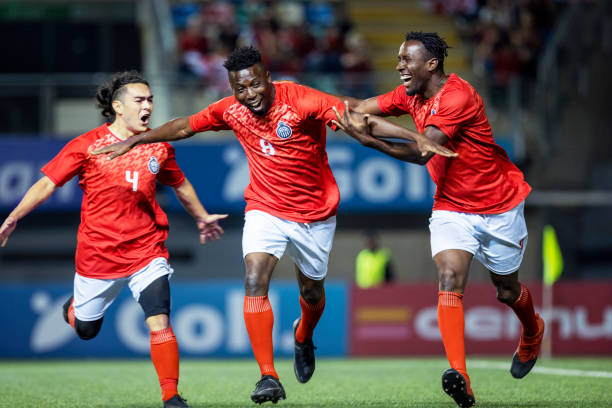 尔西之间的 尔西之间的